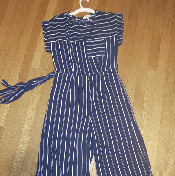 $5 🔥🔥Jumper - Picture 2 of 8